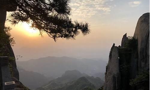 安徽九华山旅游攻略_安徽九华山旅游攻略一日游最佳线路